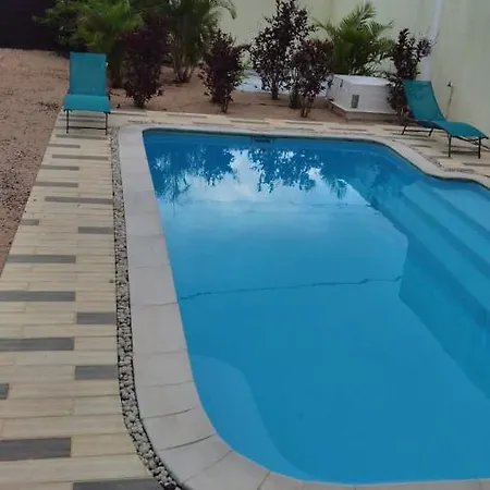 Bungalow At Pereybere